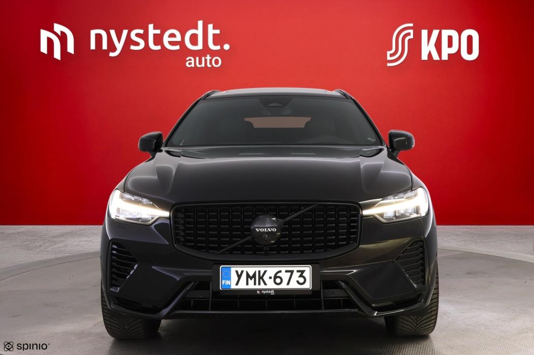 VOLVO XC60 2025