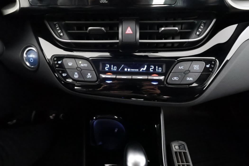 TOYOTA C-HR 2020