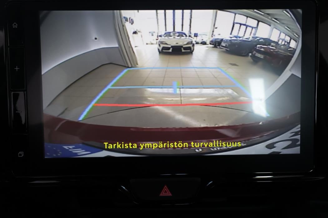 TOYOTA Yaris 2025