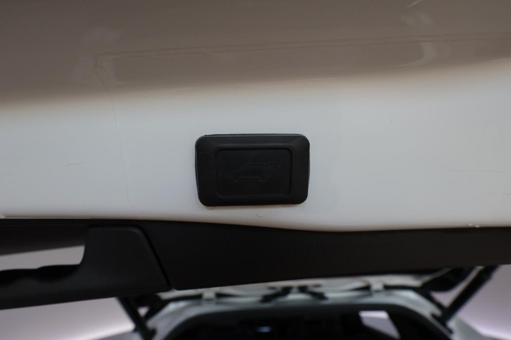 TOYOTA RAV4 PLUG-IN 2023