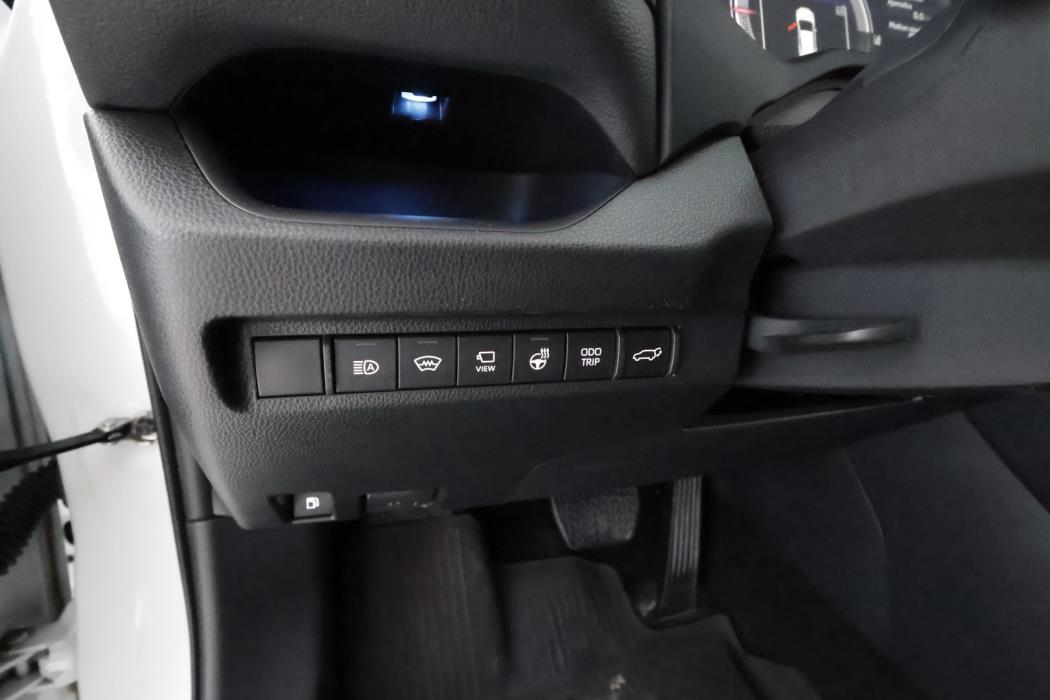 TOYOTA RAV4 PLUG-IN 2023