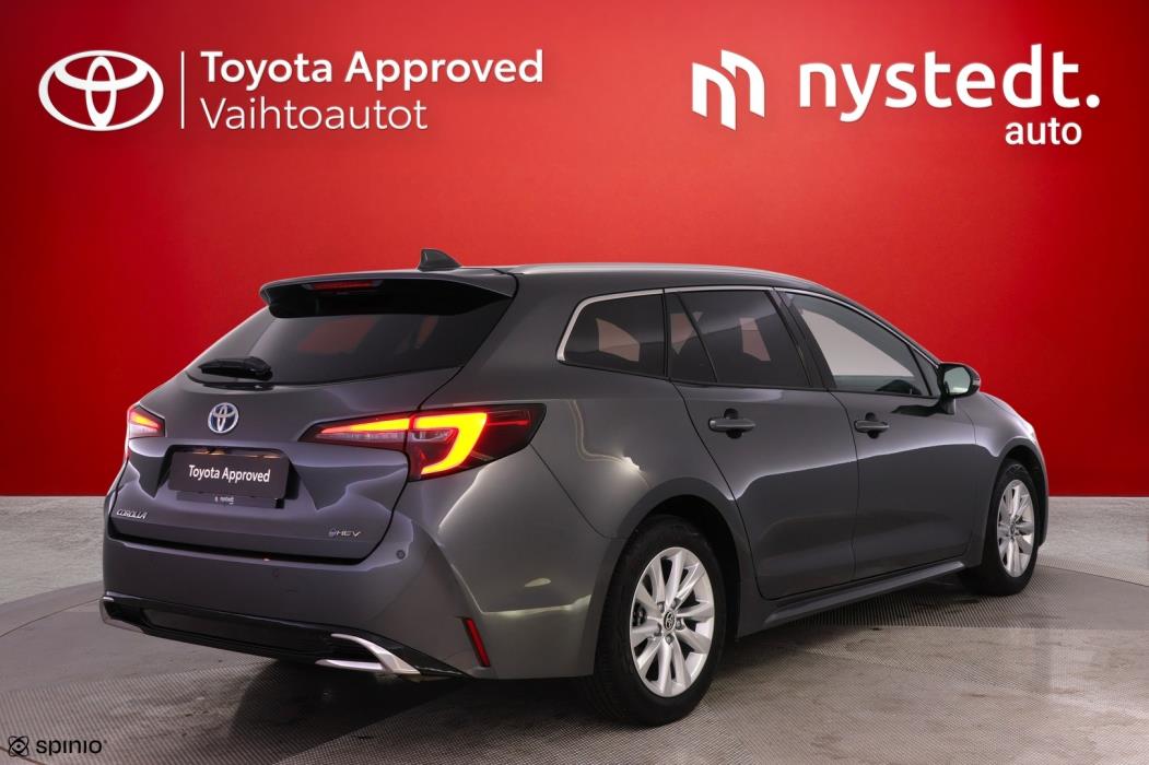 TOYOTA Corolla 2025