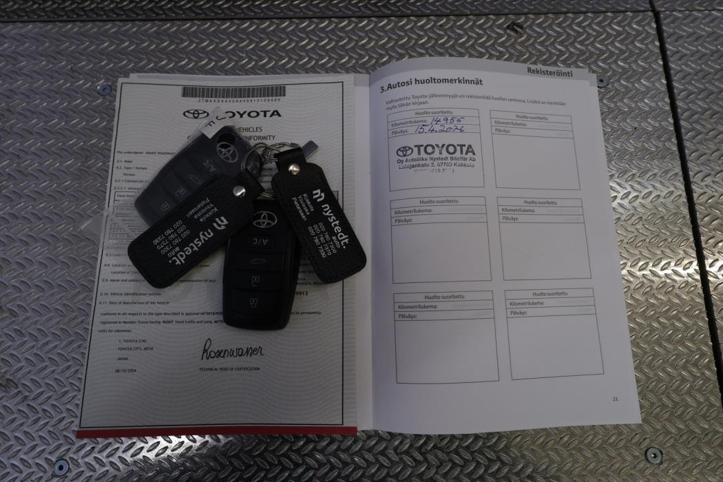 TOYOTA bZ4X 2025