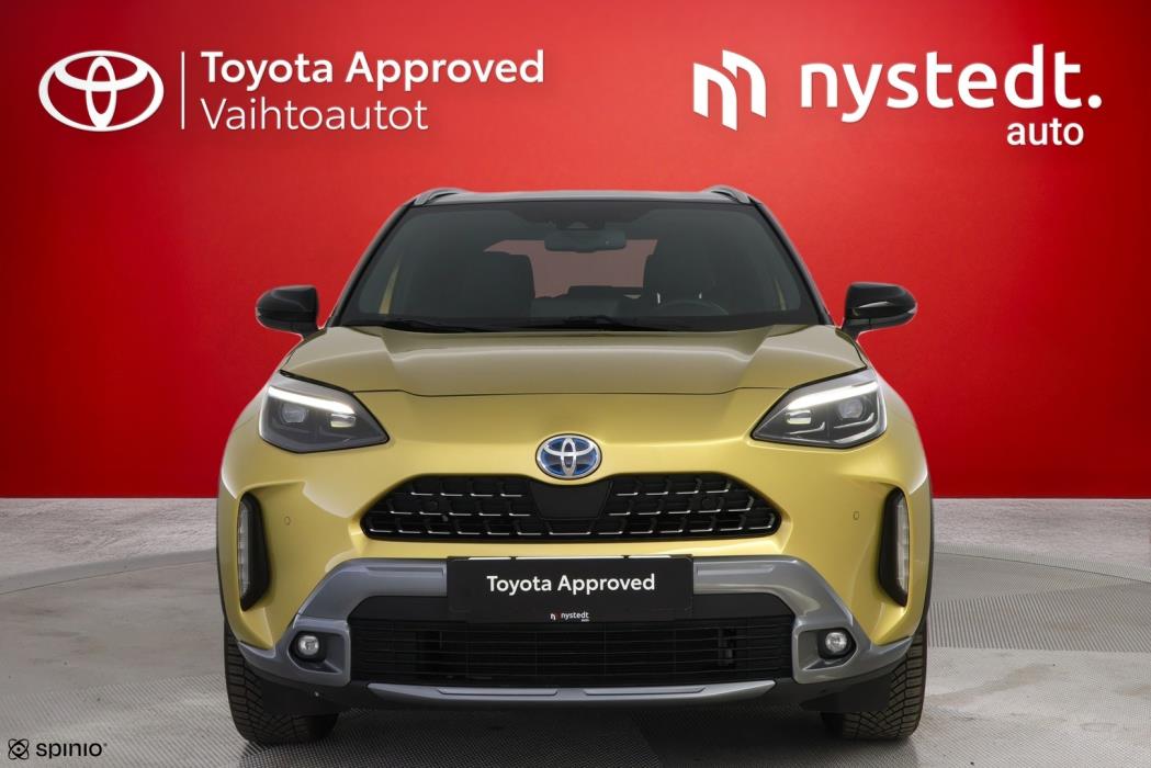 TOYOTA YARIS CROSS 2021