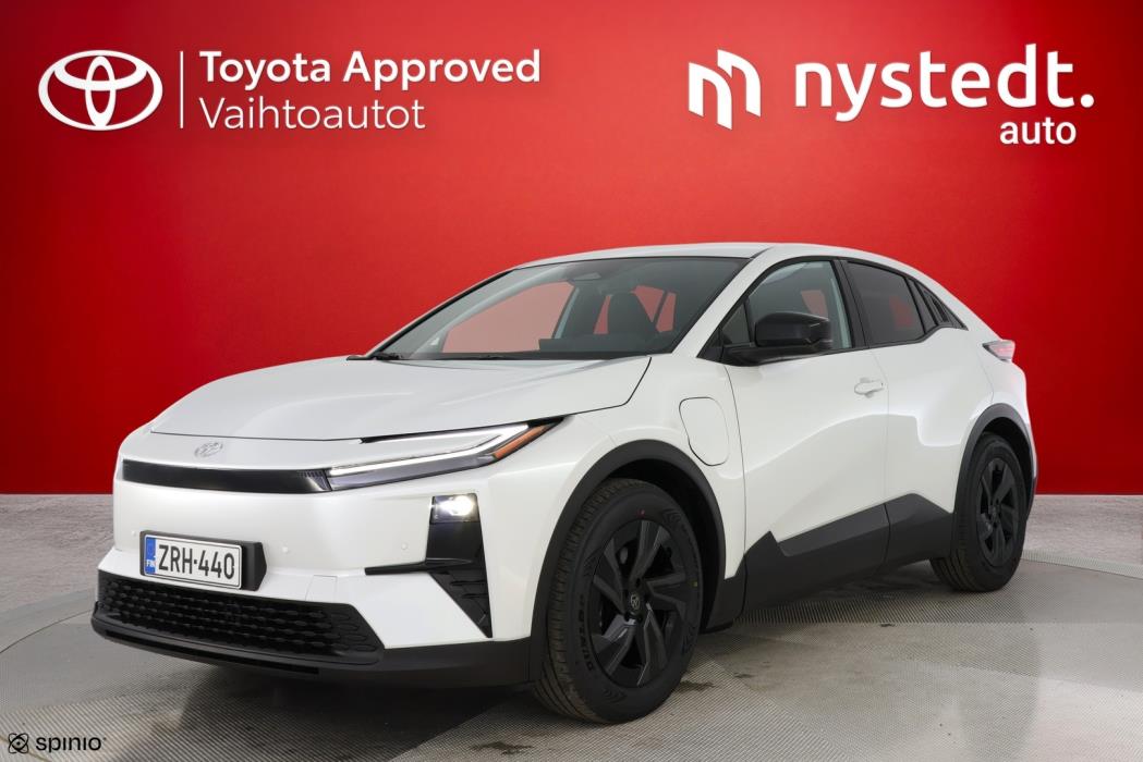 TOYOTA C-HR+ 2026