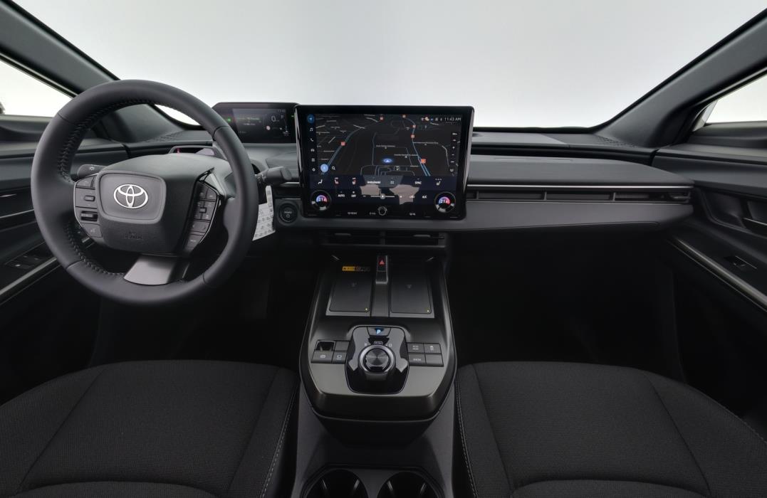 TOYOTA C-HR+ 2026
