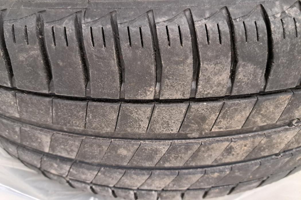 MITSUBISHI Outlander PHEV 2016