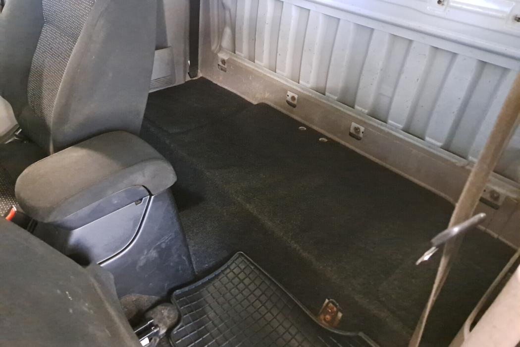 MITSUBISHI L200 2012