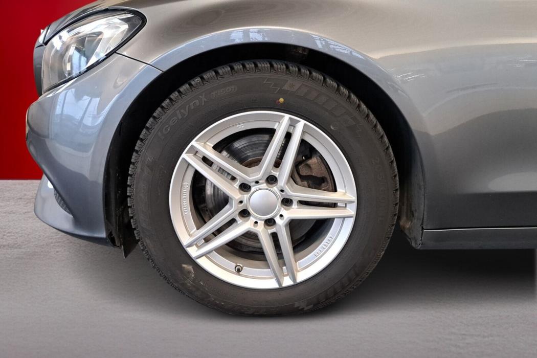 MERCEDES-BENZ C 2018
