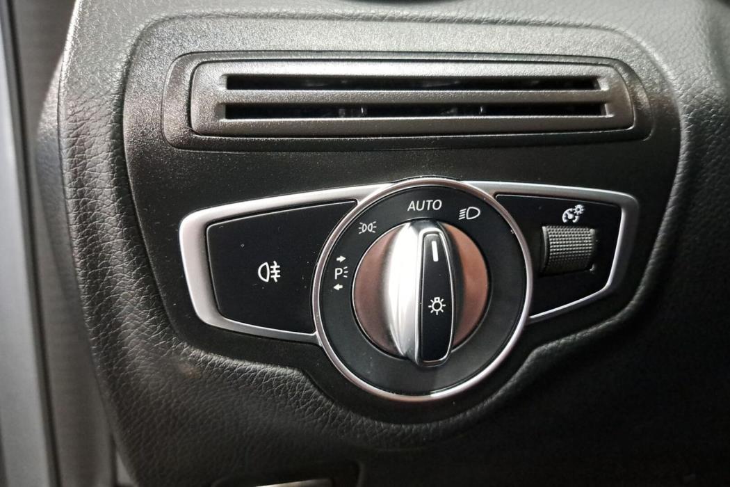 MERCEDES-BENZ C 2018