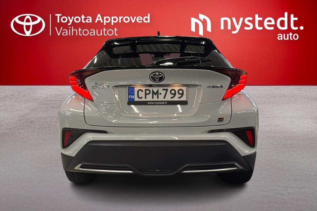 TOYOTA C-HR 2021