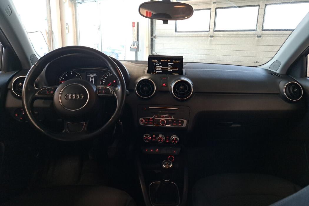 AUDI A1 2016