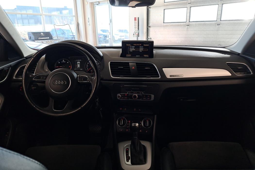 AUDI Q3 2016