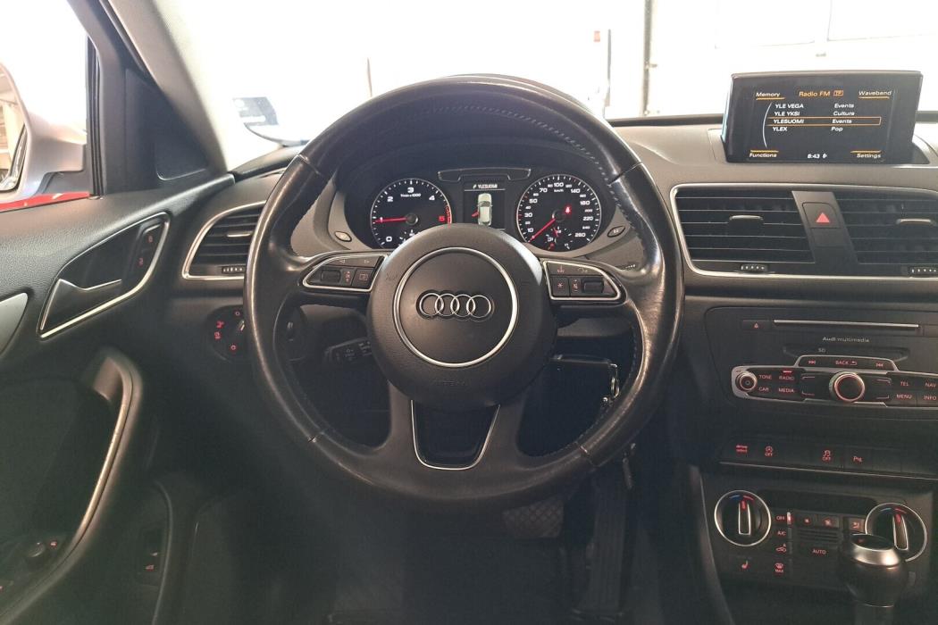 AUDI Q3 2016