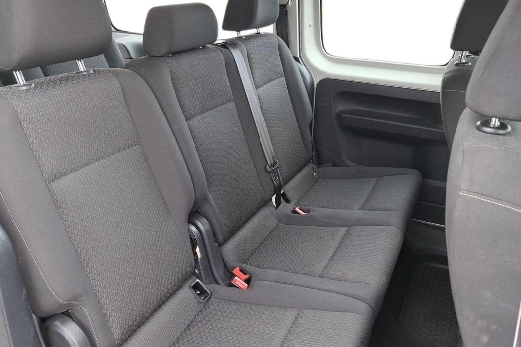 VOLKSWAGEN Caddy Maxi 2015