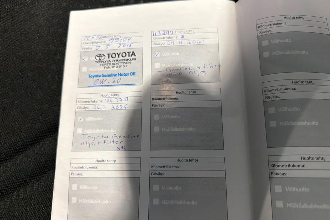TOYOTA Yaris 2011