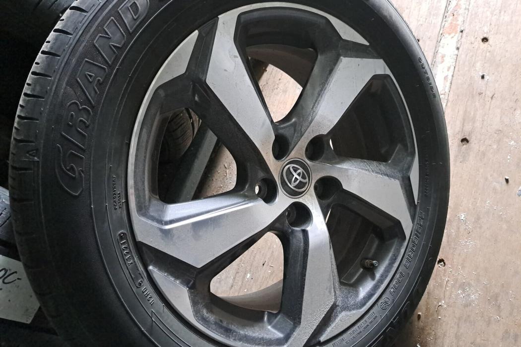 TOYOTA RAV4 Plug-in 2022