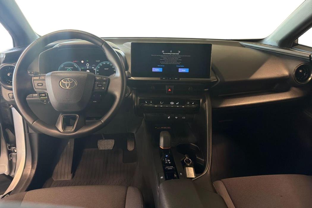 TOYOTA C-HR 2025