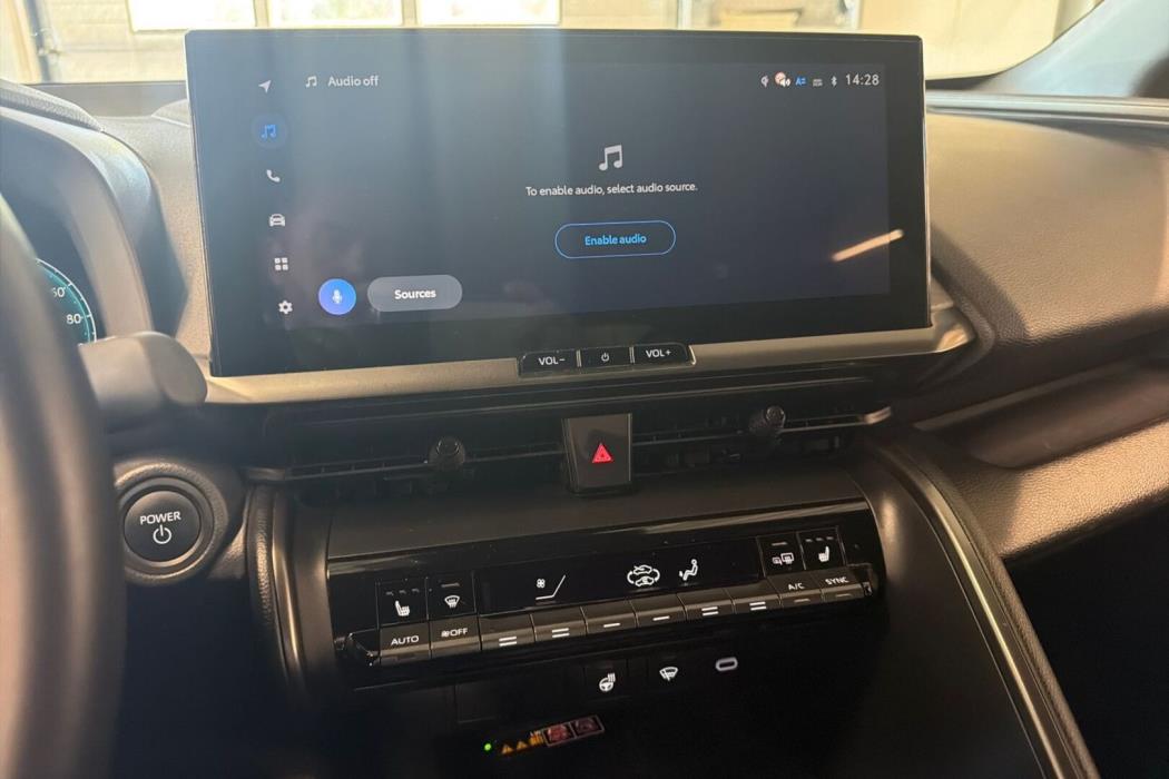 TOYOTA C-HR 2025