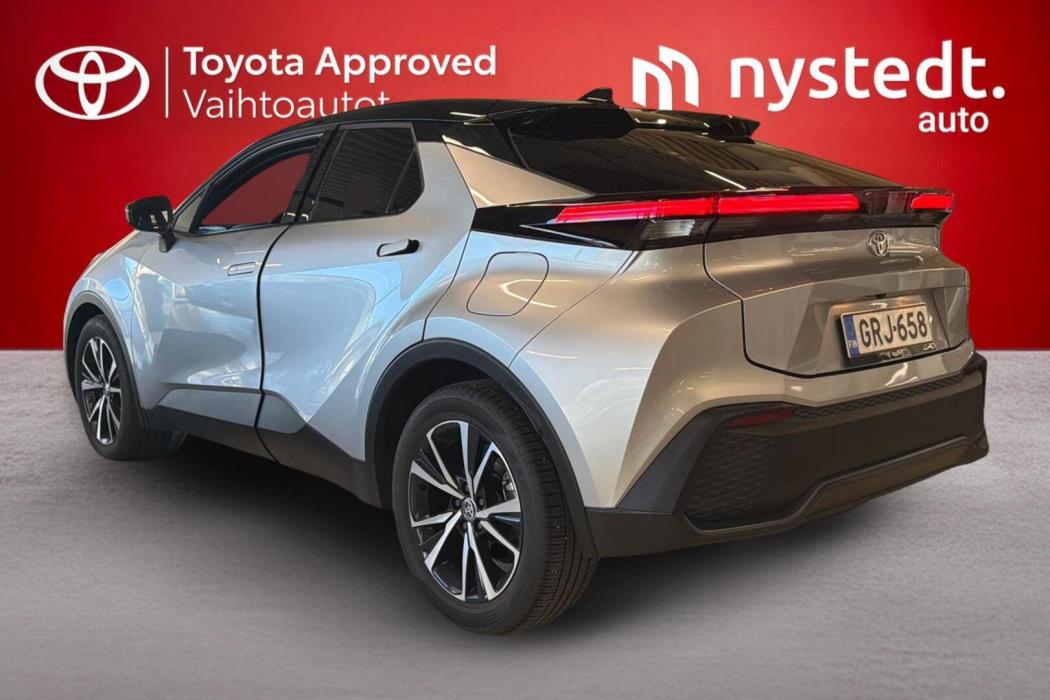 TOYOTA C-HR 2025