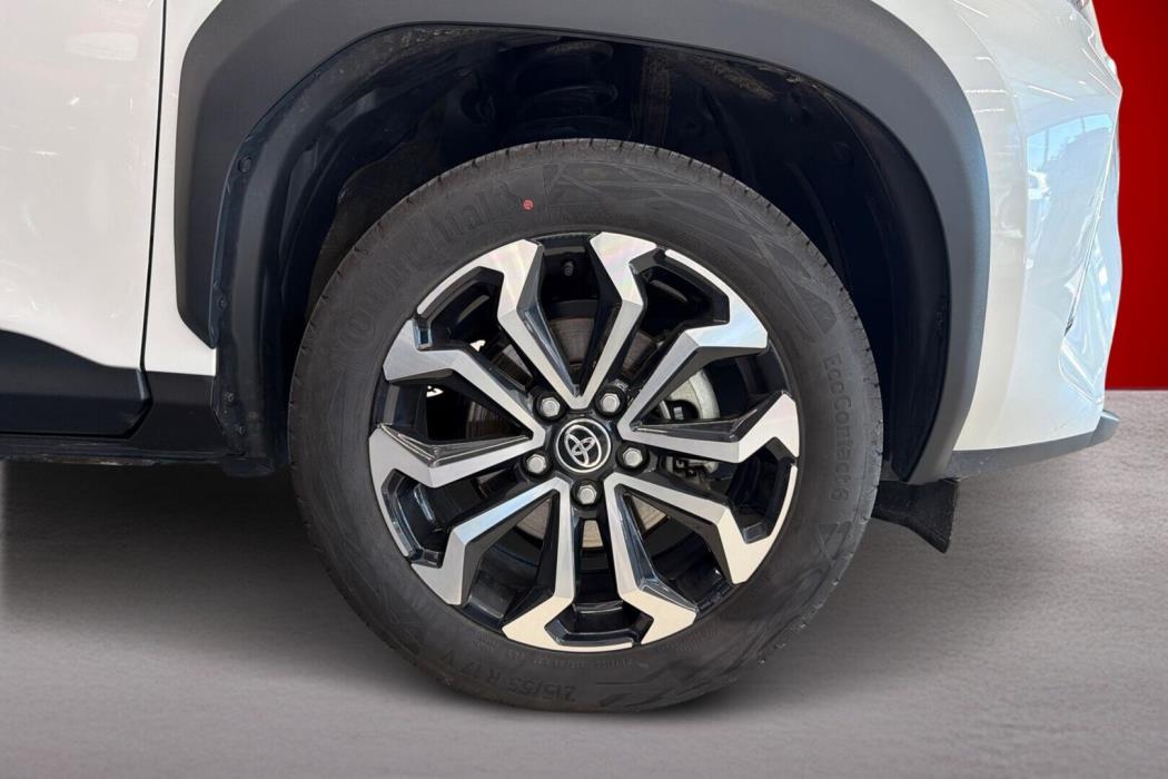 TOYOTA Yaris Cross 2025