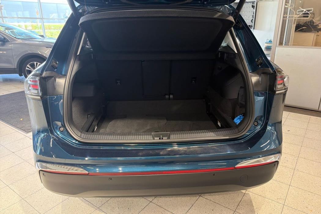 VOLKSWAGEN Tiguan 2025