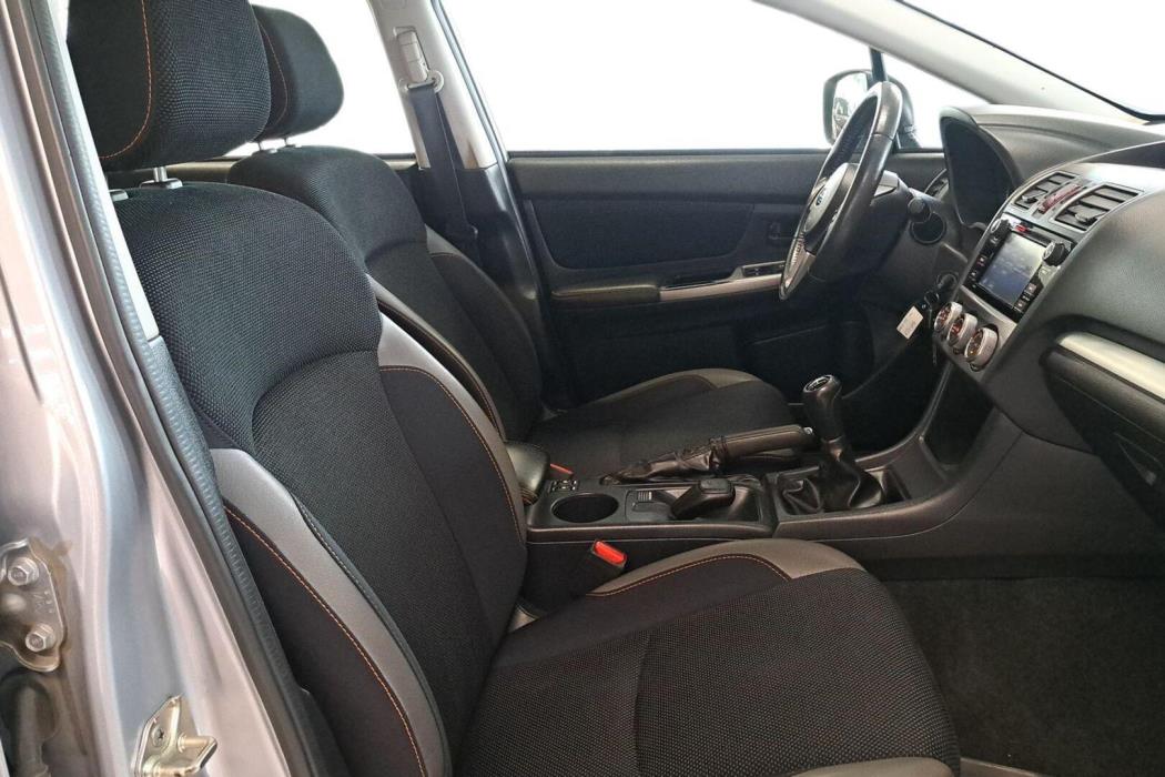 SUBARU XV 2017