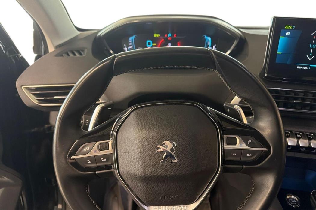 PEUGEOT 3008 2021