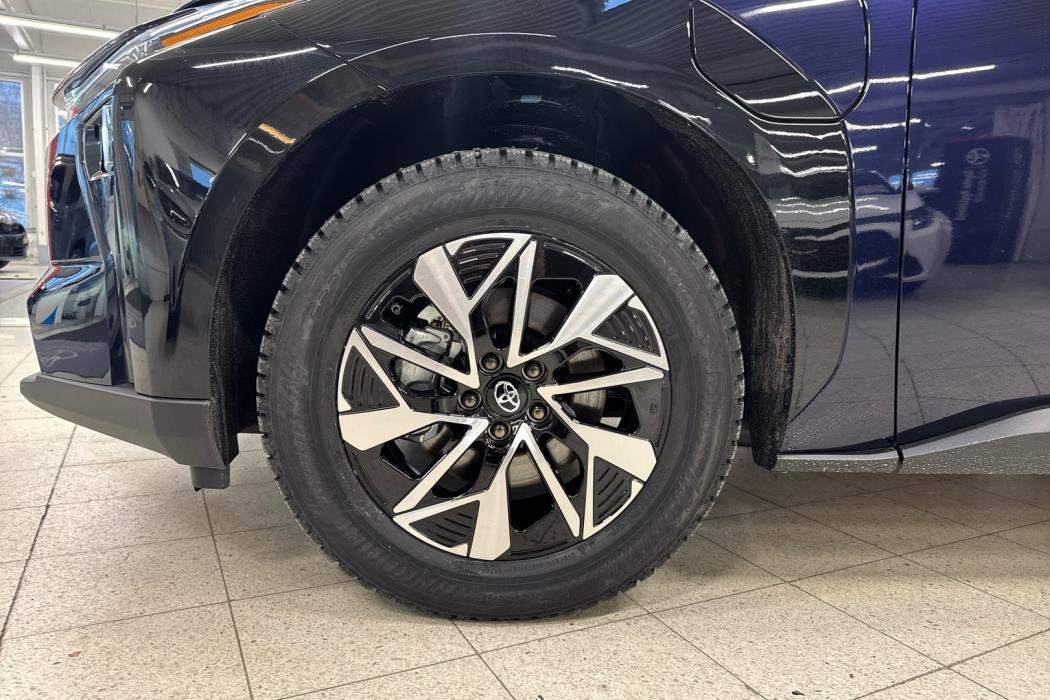 TOYOTA bZ4X 2025