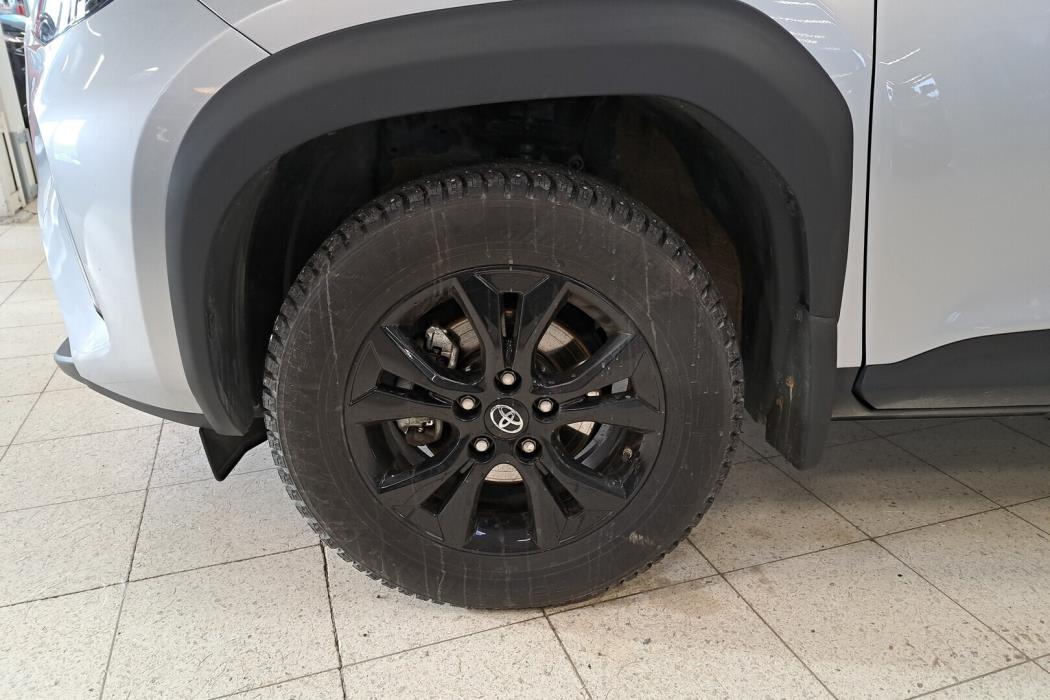 TOYOTA Yaris Cross 2024