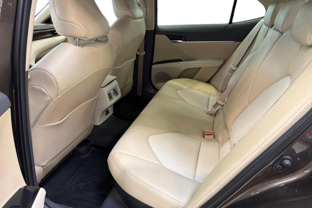 TOYOTA Camry 2020