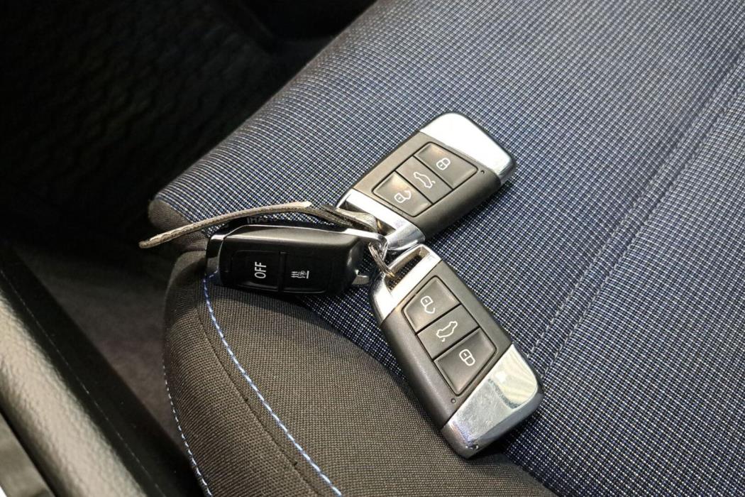 VOLKSWAGEN Passat 2018