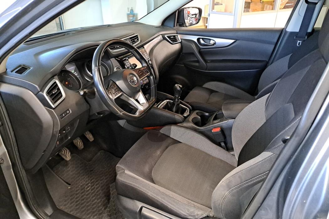 NISSAN Qashqai 2018