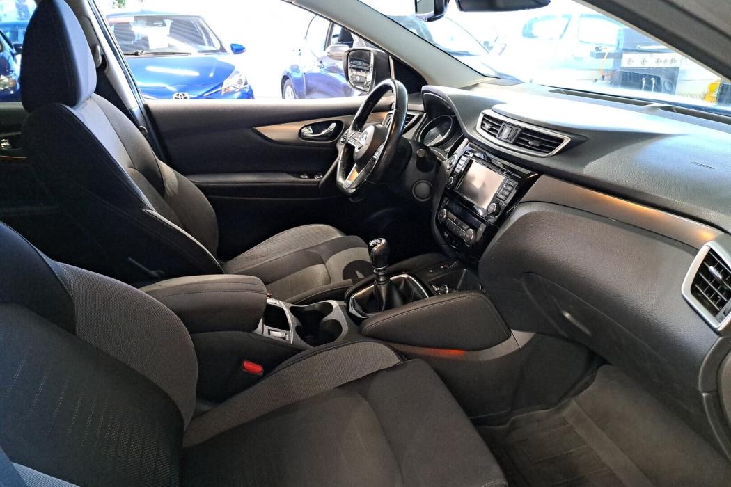 NISSAN Qashqai 2018
