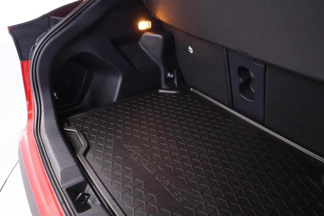 TOYOTA YARIS CROSS 2026