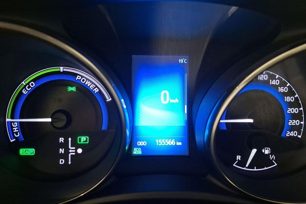 TOYOTA Auris 2017