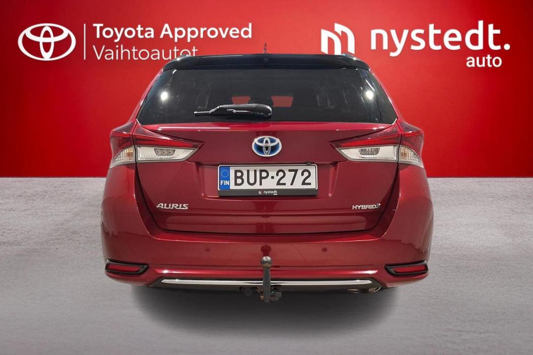 TOYOTA Auris 2017