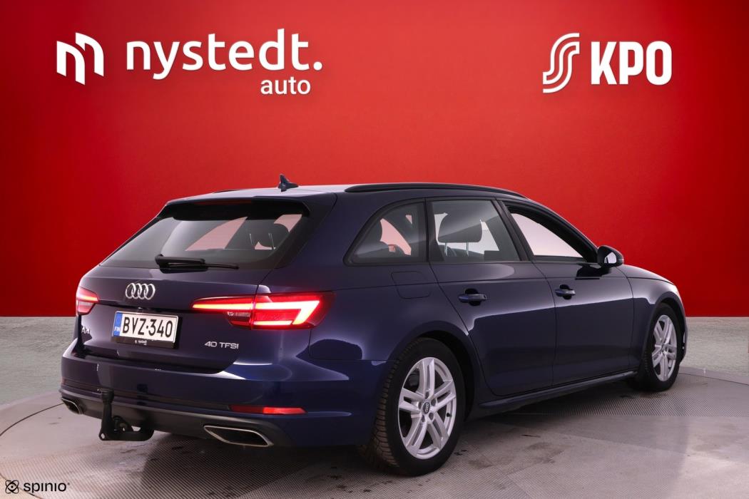 AUDI A4 2019