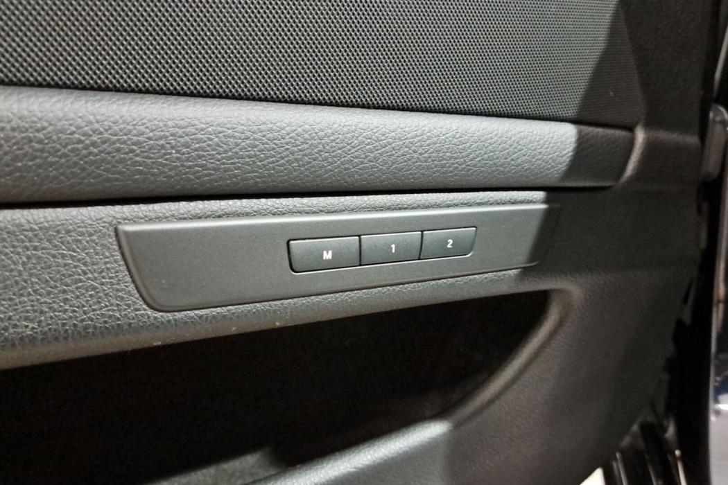 BMW 530 2011