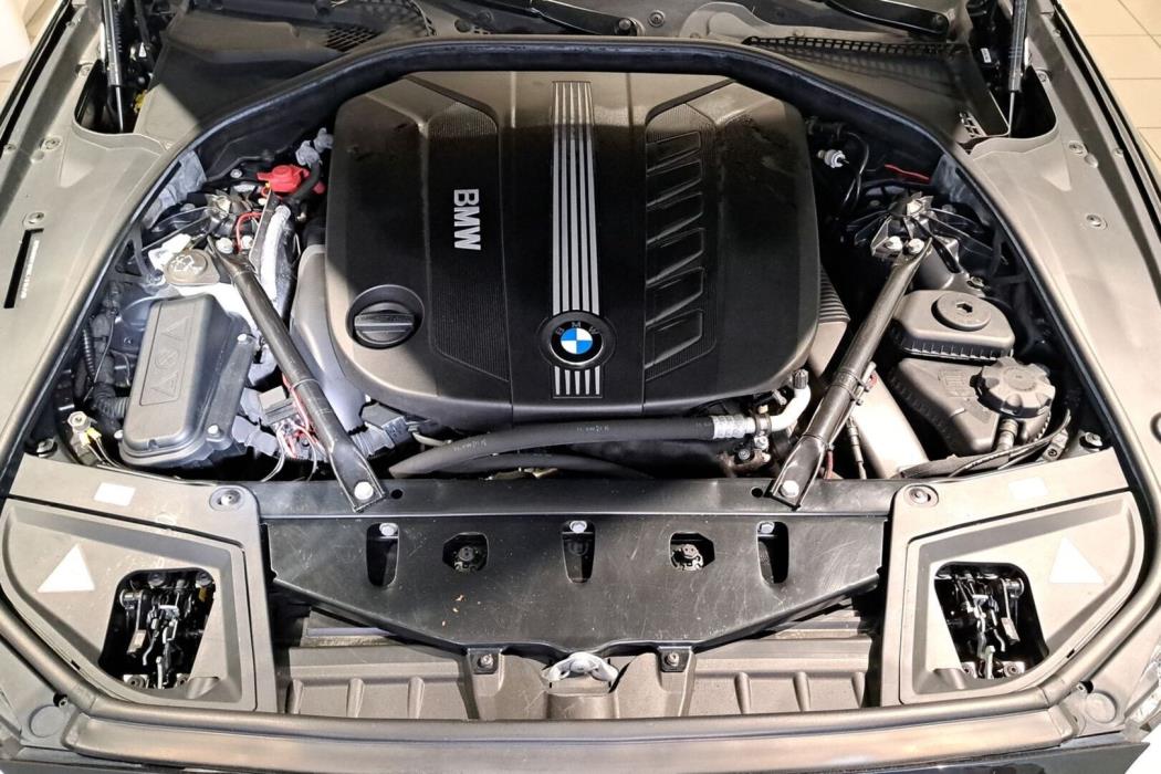 BMW 530 2011