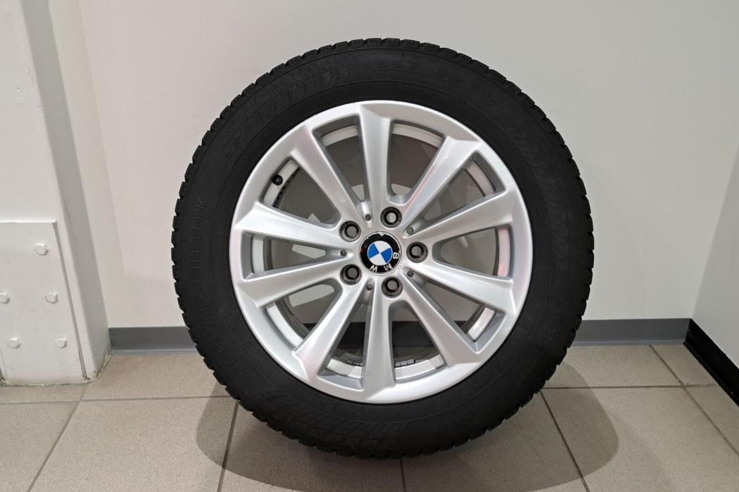 BMW 530 2011