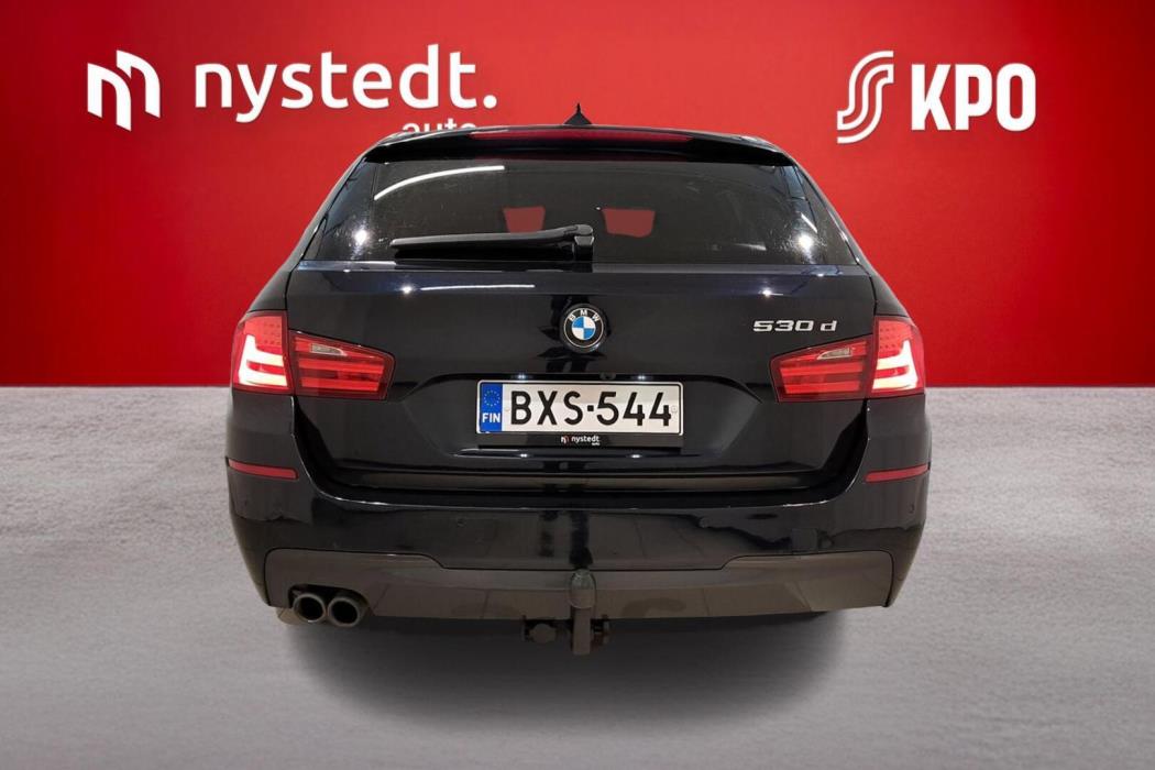 BMW 530 2011