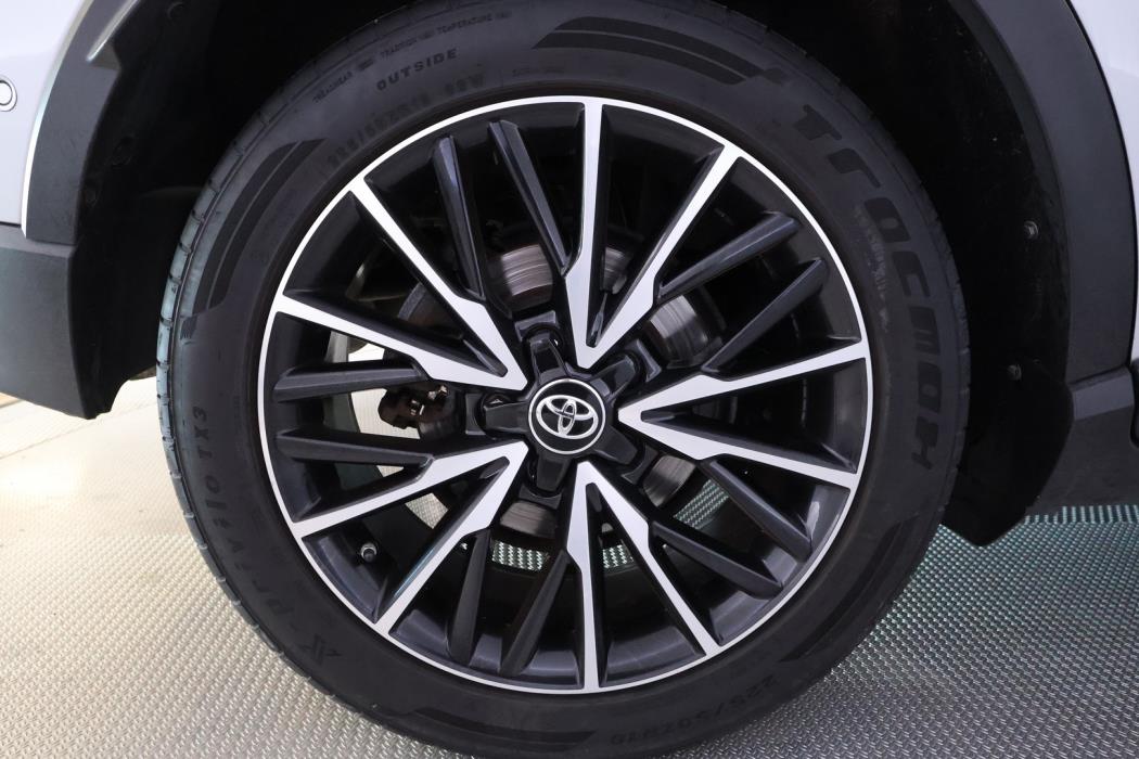 TOYOTA C-HR 2017