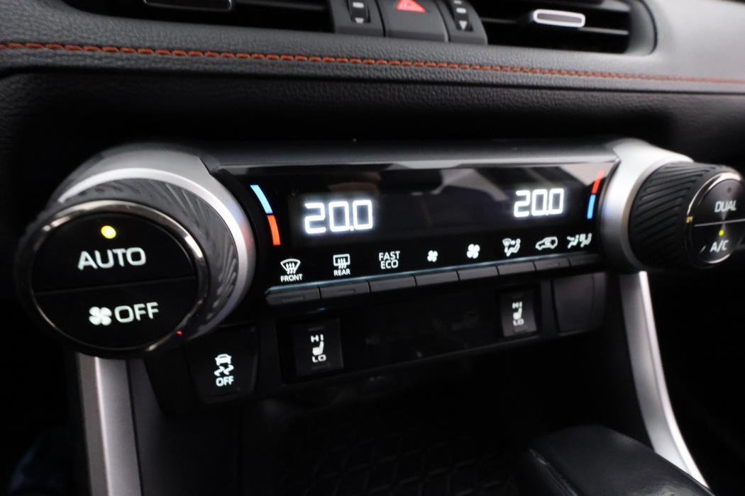 TOYOTA RAV4 2023
