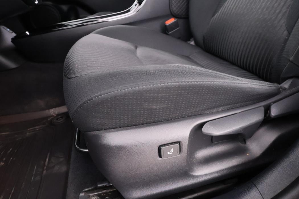 TOYOTA Prius Plug-in 2017