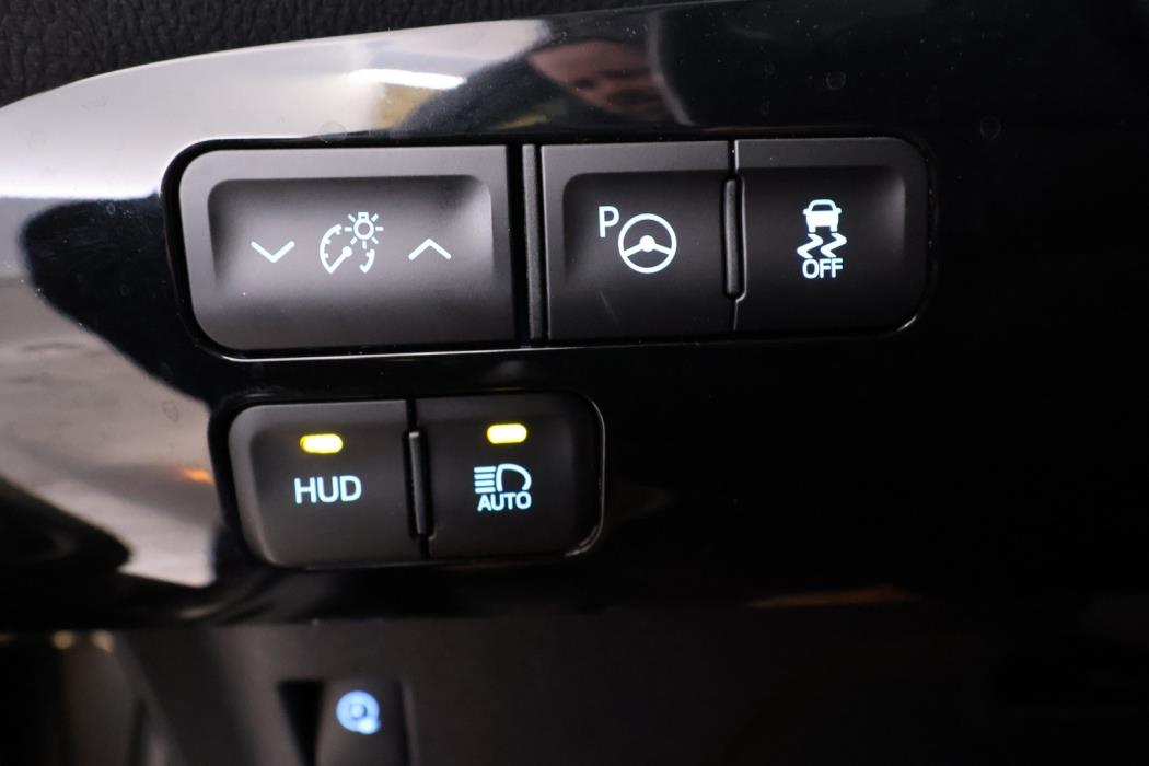 TOYOTA Prius Plug-in 2017