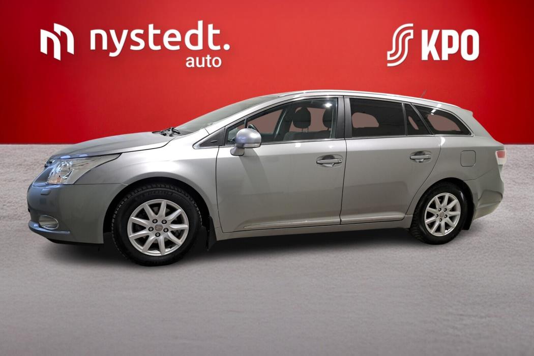 TOYOTA Avensis 2011