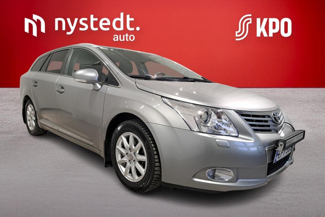 TOYOTA Avensis 2011