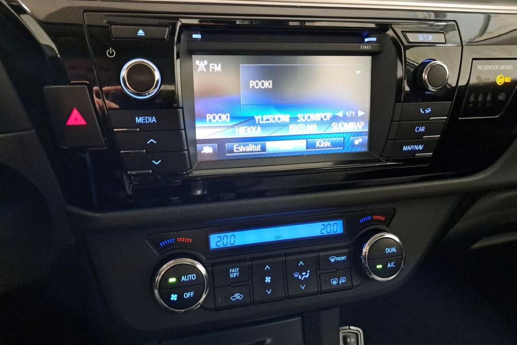 TOYOTA Corolla 2013