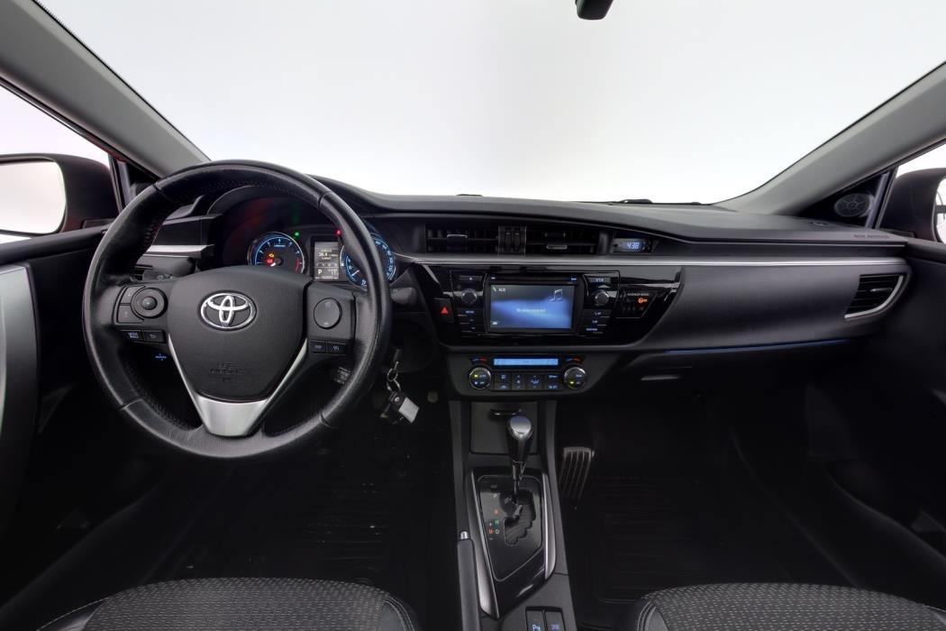 TOYOTA Corolla 2014